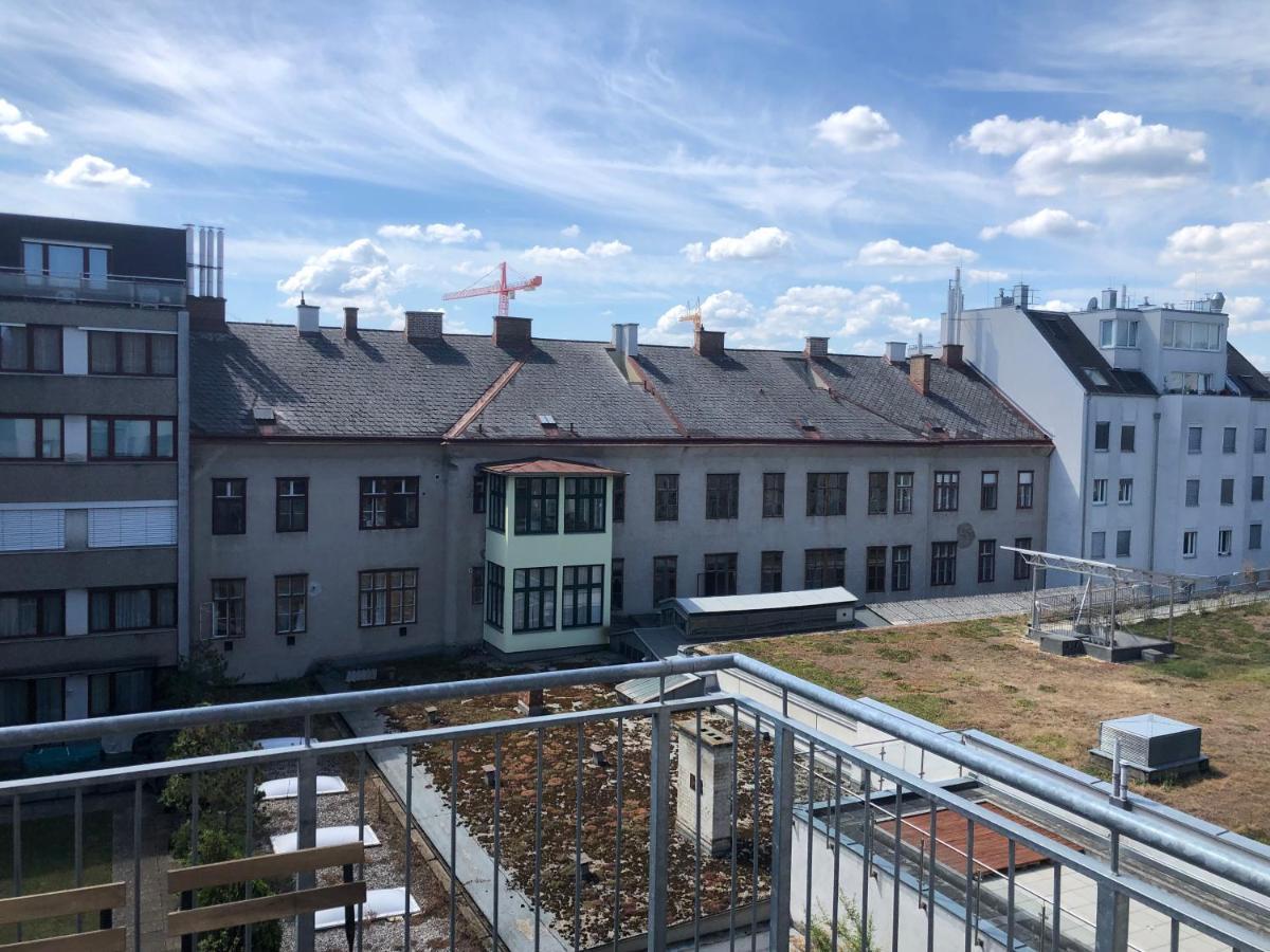 Helle 4 Zimmer Familien-Wohnung Mit Balkon! Schloss Schonbrunn In Gehdistanz Βιέννη Εξωτερικό φωτογραφία