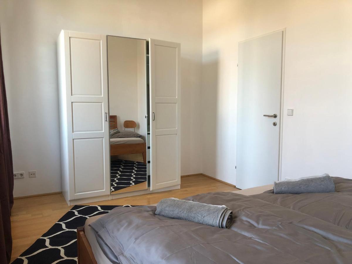 Helle 4 Zimmer Familien-Wohnung Mit Balkon! Schloss Schonbrunn In Gehdistanz Βιέννη Εξωτερικό φωτογραφία